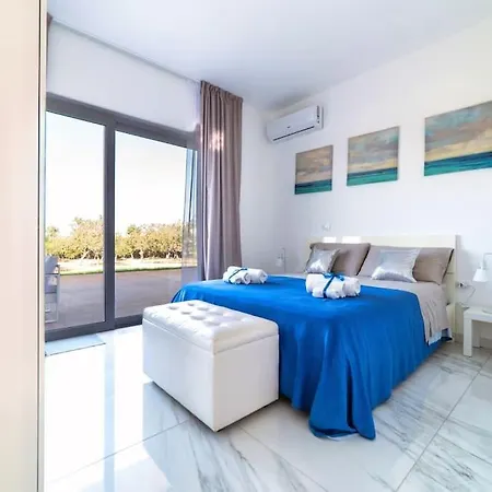 Regina Di Marzamemi Villa Reitani